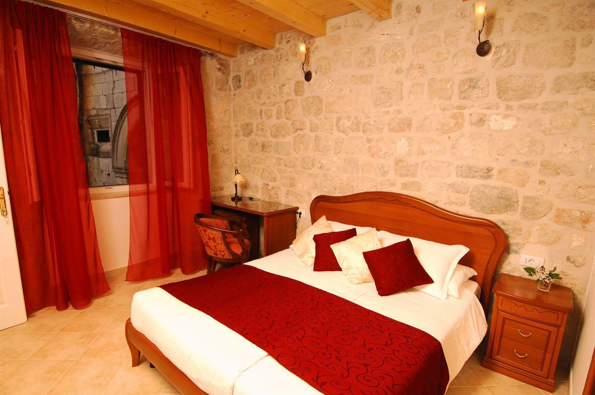 Gostinjska kuća Sigurata 3*